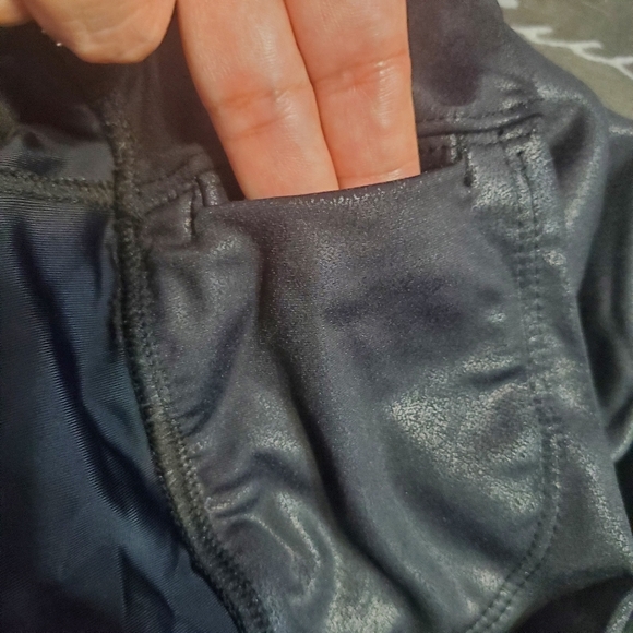 Spring + Mercer Women's Faux Leather Look Leggings XXL - Picture 6 of 6